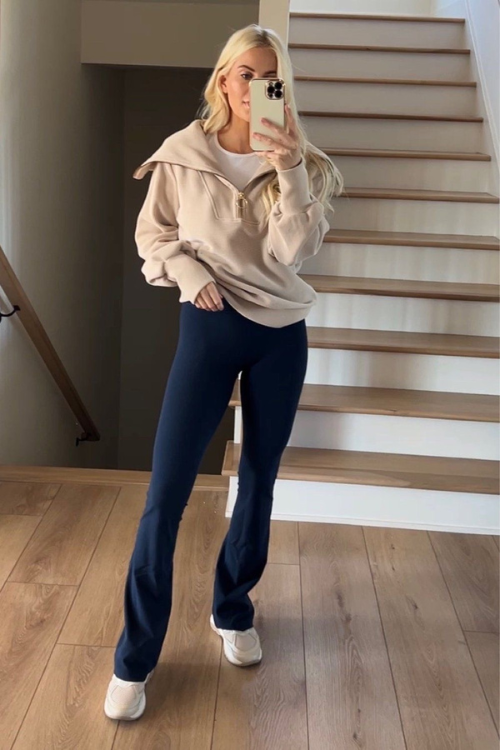 15 Chic Blue Leggings Outfits That Prove Color Is the New Neutral 15 Chic Blue Leggings Outfits That Prove Color Is the New Neutral