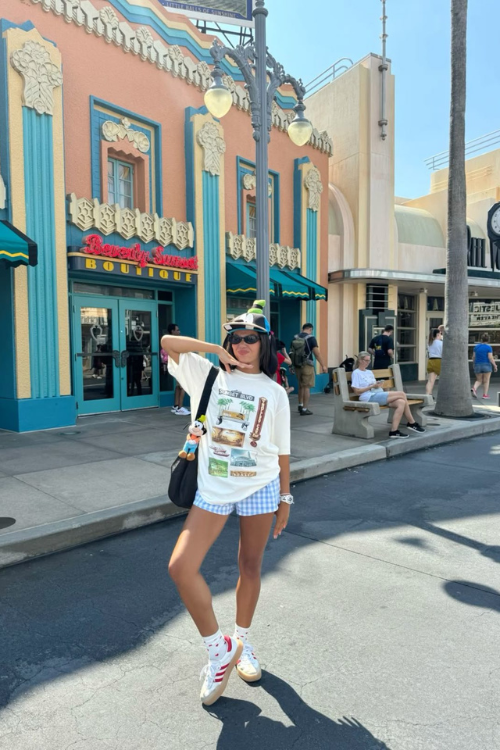 19 Disney Outfits So Perfect Even Minnie Would Approve 19 Disney Outfits So Perfect Even Minnie Would Approve