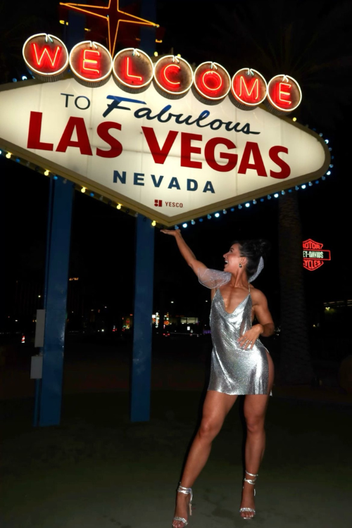 33 Hottest Casino Outfits That Guarantee All Eyes on You