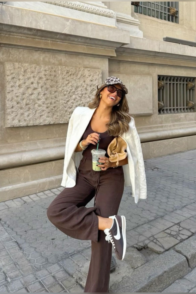 26 Boss-Girl Approved White Blazer Outfits That Instantly Look Expensive