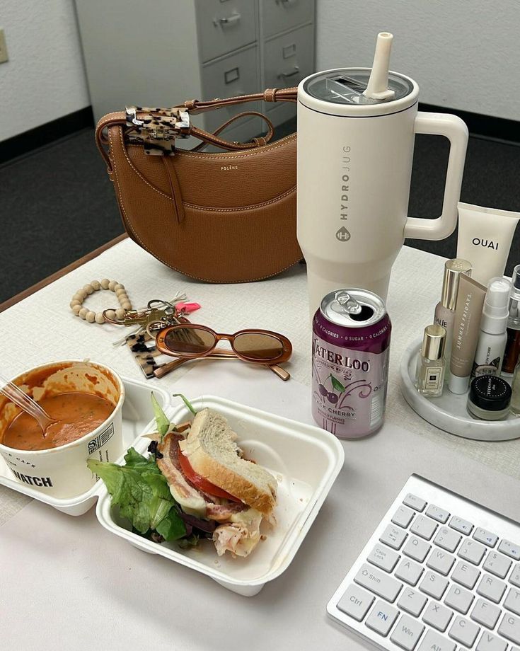 The 20 Tiny Workday Rituals That Could Save You From Burning Out Completely