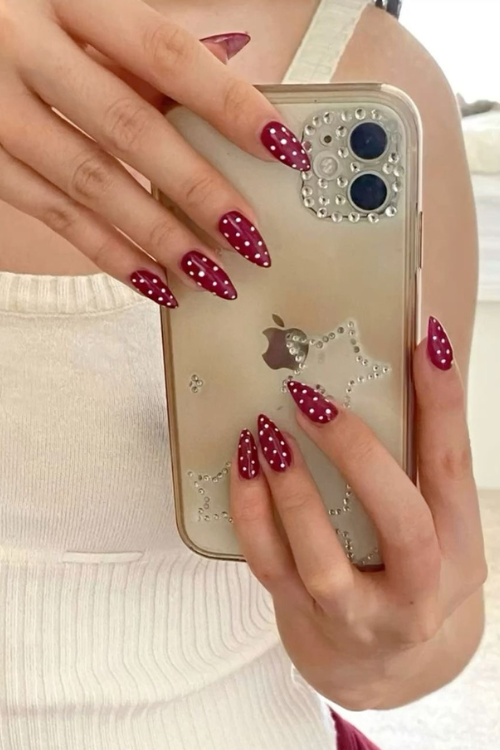 33 Polka Dot Nails That Make You Forget About French Tips