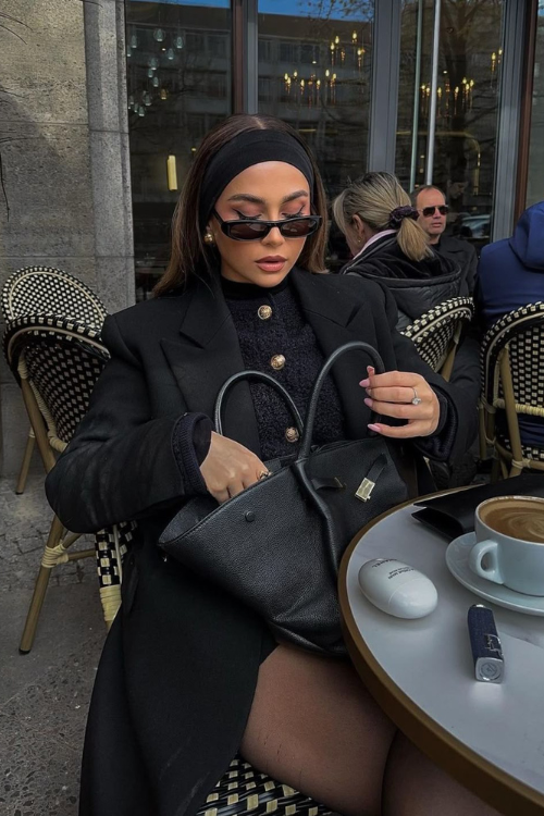 15 Winter Hairstyles Chic Girls Swear By When It’s Cold Out 15 Winter Hairstyles Chic Girls Swear By When It’s Cold Out