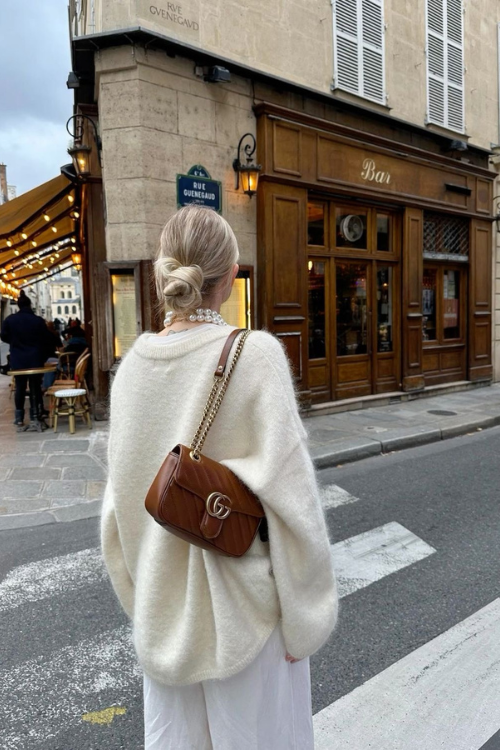 15 Winter Hairstyles Chic Girls Swear By When It’s Cold Out 15 Winter Hairstyles Chic Girls Swear By When It’s Cold Out
