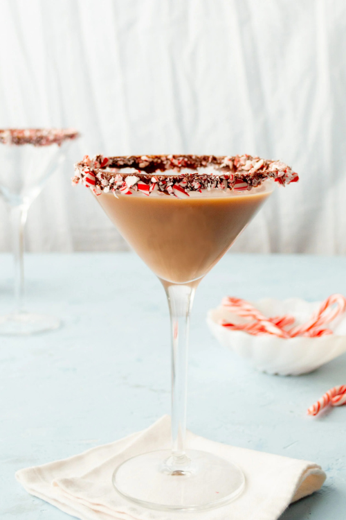 The 24 Christmas Cocktails That Instantly Turn You Into the Hostess of the Year The 24 Christmas Cocktails That Instantly Turn You Into the Hostess of the Year