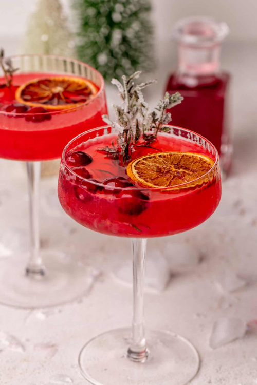 The 24 Christmas Cocktails That Instantly Turn You Into the Hostess of the Year The 24 Christmas Cocktails That Instantly Turn You Into the Hostess of the Year