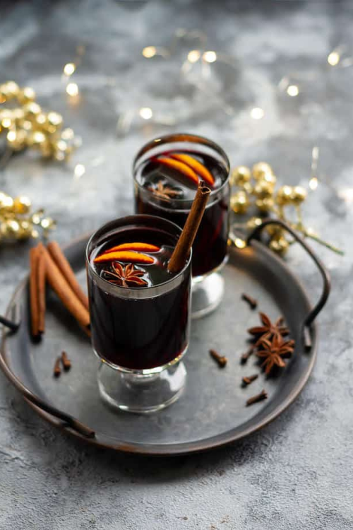 The 24 Christmas Cocktails That Instantly Turn You Into the Hostess of the Year The 24 Christmas Cocktails That Instantly Turn You Into the Hostess of the Year