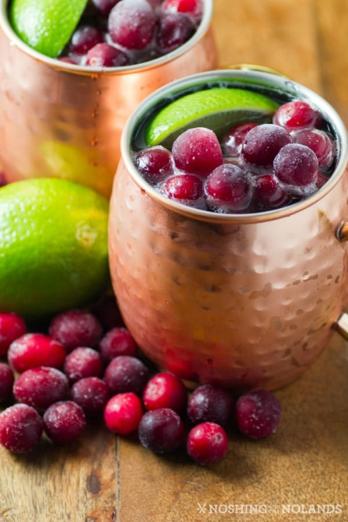 The 24 Christmas Cocktails That Instantly Turn You Into the Hostess of the Year The 24 Christmas Cocktails That Instantly Turn You Into the Hostess of the Year