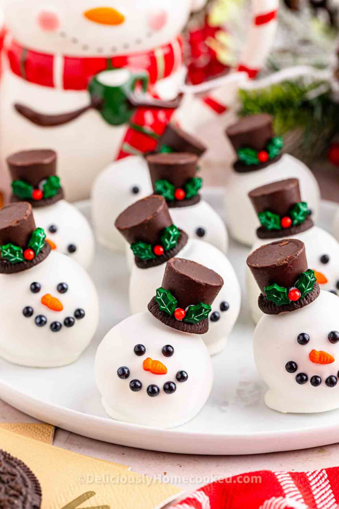 19 Most Addictive Christmas Snacks You’ll Want on Repeat