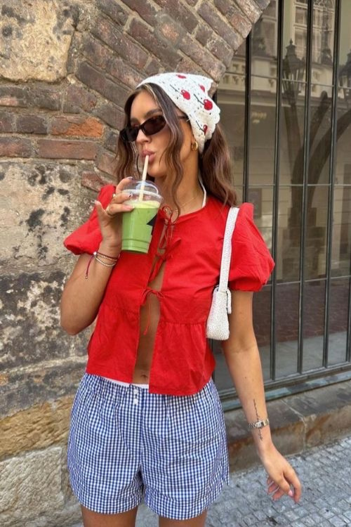 31 Cute Boxer Shorts Outfits Every Cool Girl Is Pinning Right Now