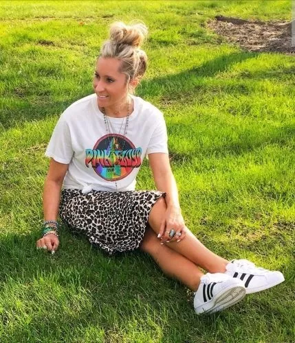 Vintage Graphic Tee with Leopard Print Biker Shorts