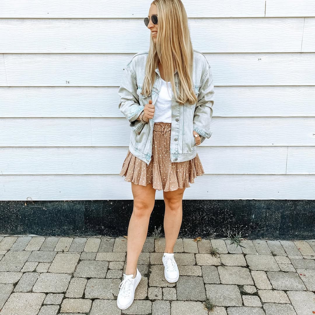 Denim Jacket With Ruffle Skirt Casual Look