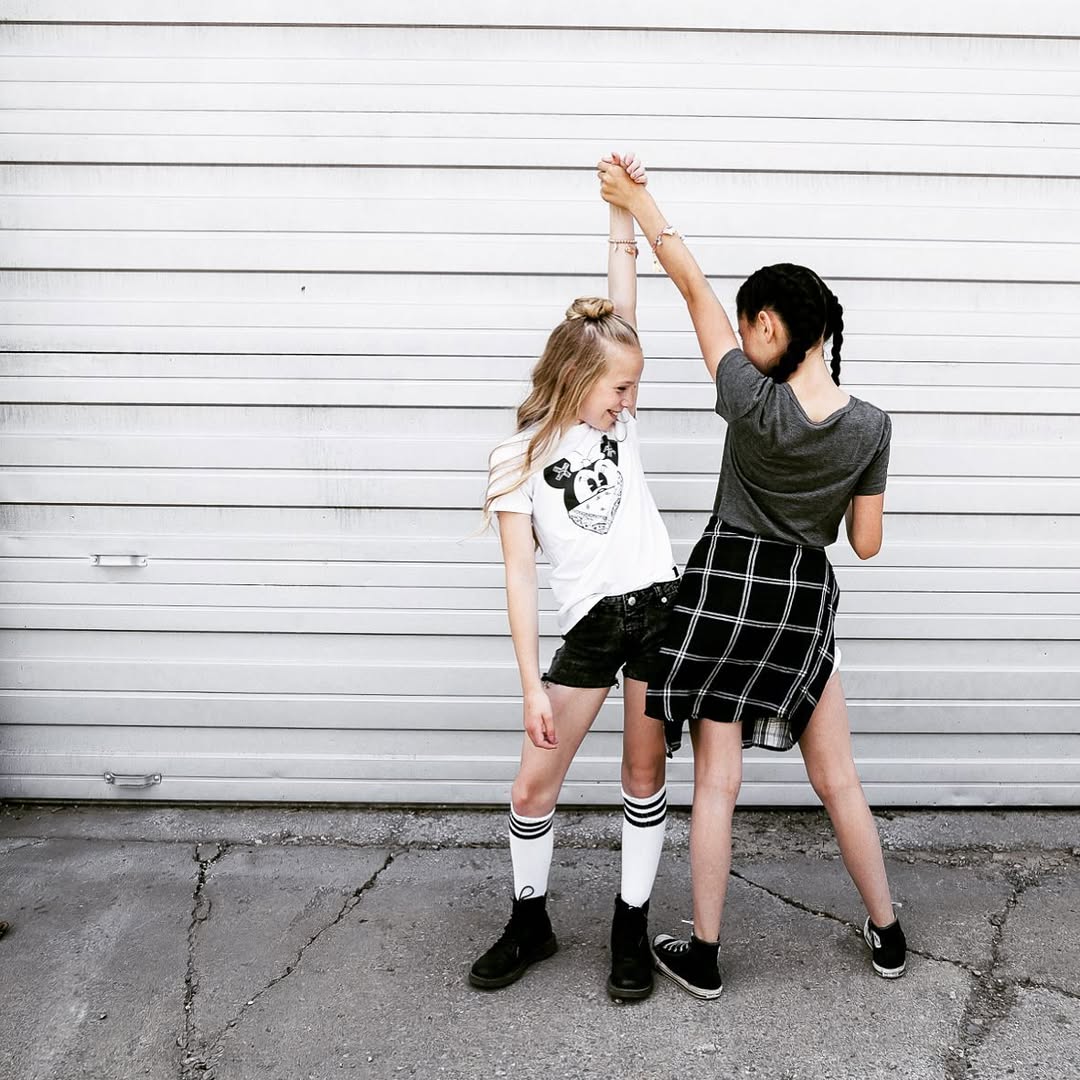 Graphic Tee And Plaid Skirt Uniform Style