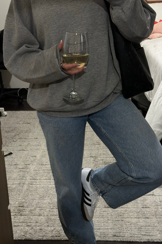 These 5 Jean Mistakes Make Everyone Look Shorter