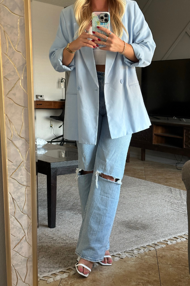 These 5 Jean Mistakes Make Everyone Look Shorter