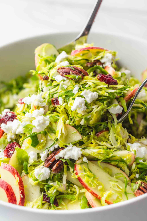 31 Yum Fall Salads That Make Lettuce Feel Like the Least Interesting Part