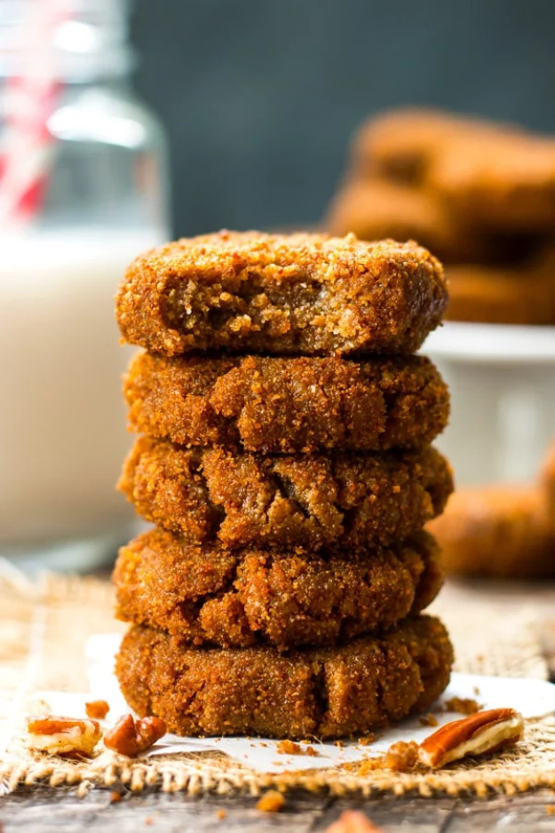 30 Fall Cookies So Good, You’ll “Accidentally” Eat Three Before They Cool