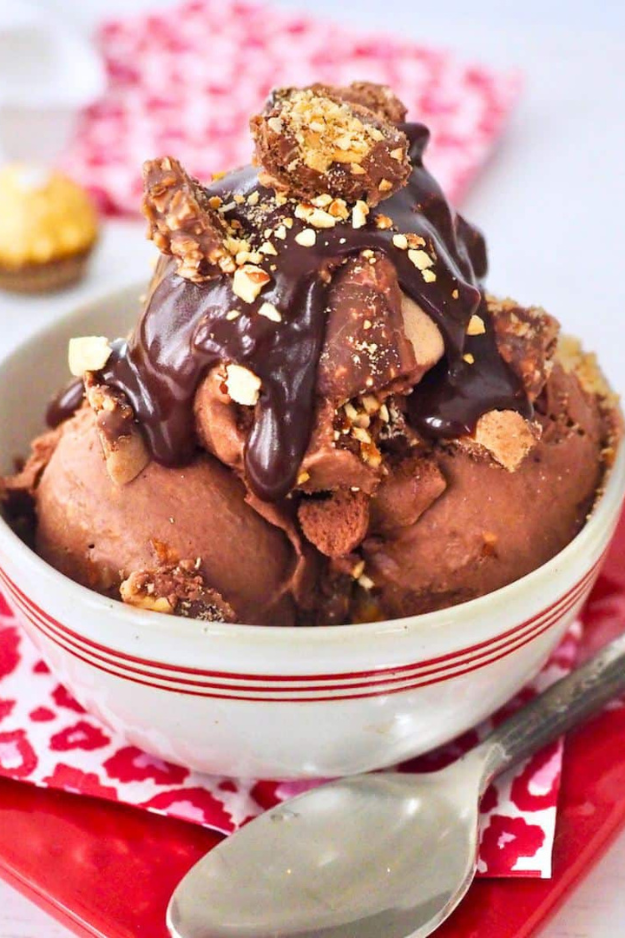 35 Cozy Fall Desserts That Make Your Kitchen Smell Like Pure Happiness