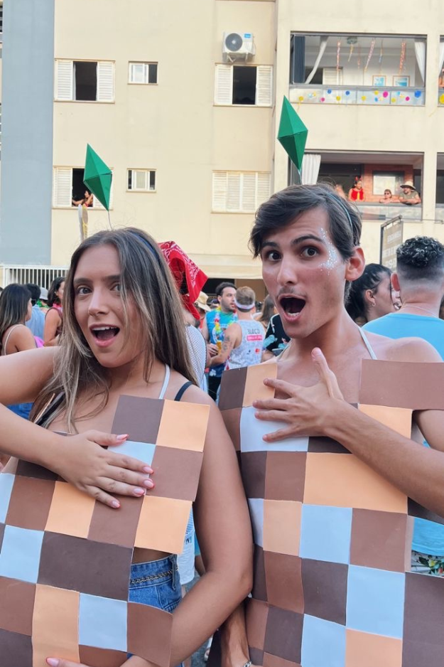 17 Funniest Halloween Costumes for People Who Refuse to Be Basic 17 Funniest Halloween Costumes for People Who Refuse to Be Basic