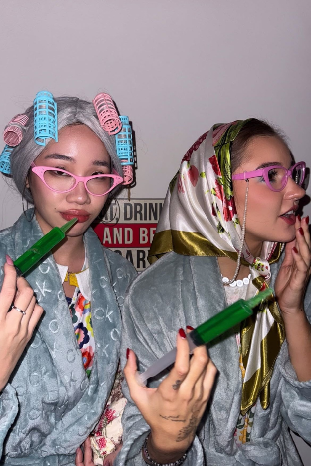 17 Funniest Halloween Costumes for People Who Refuse to Be Basic 17 Funniest Halloween Costumes for People Who Refuse to Be Basic