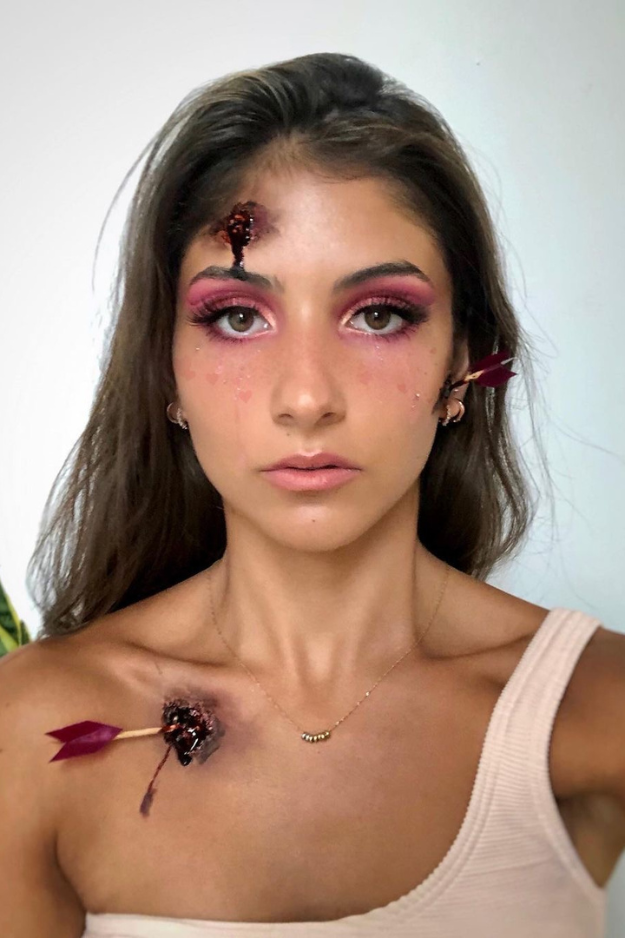 19 Damn Easy Halloween Makeup Ideas for People Who Forgot to Plan a Costume