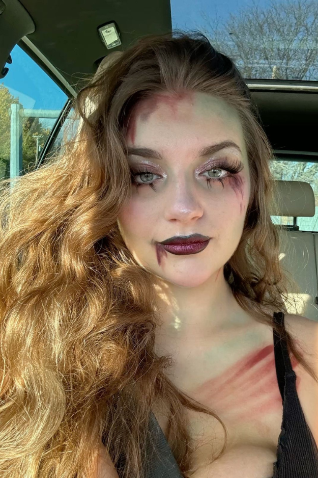 19 Damn Easy Halloween Makeup Ideas for People Who Forgot to Plan a Costume