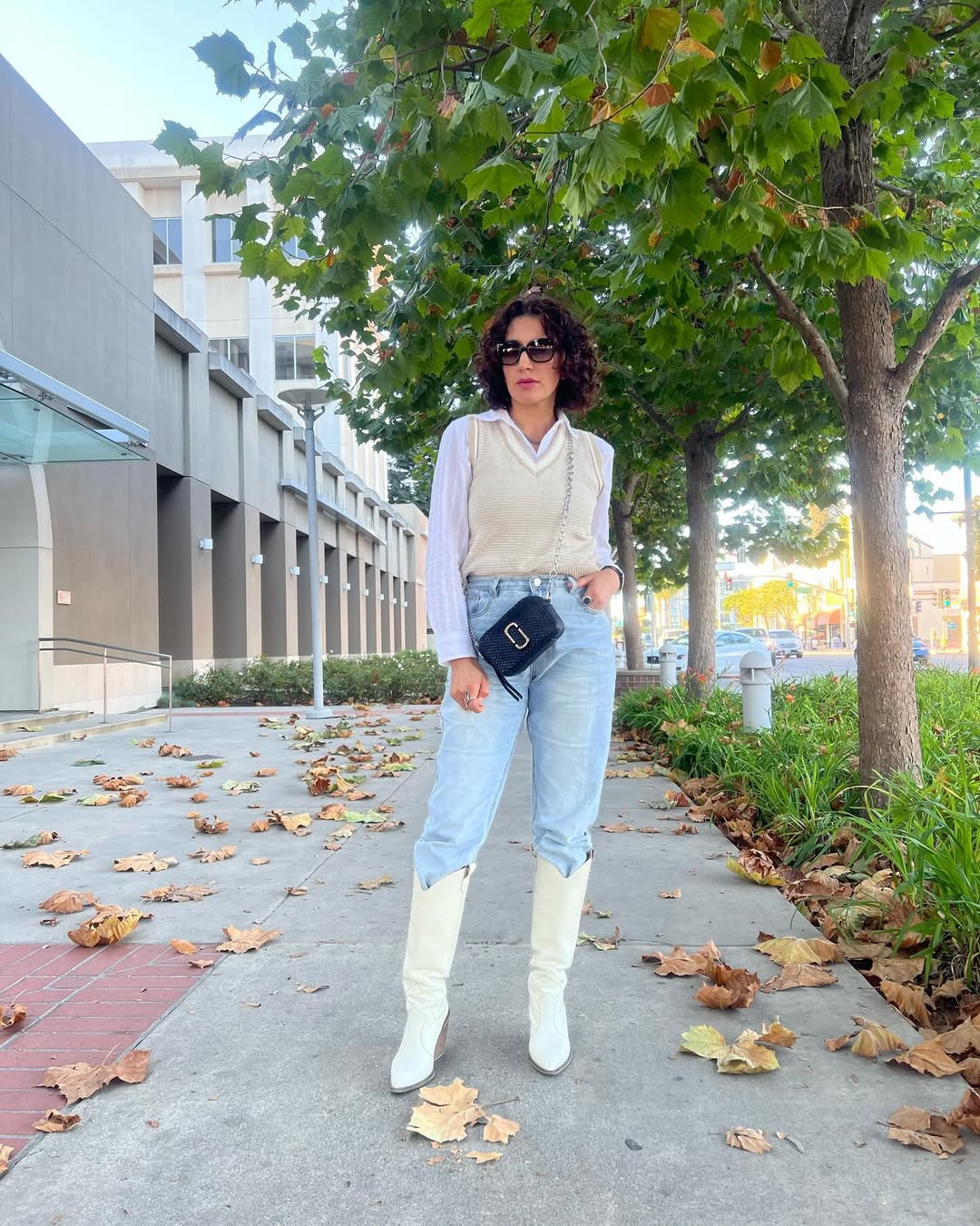 Light Wash Denim With Cream Cowboy Boots Ensemble