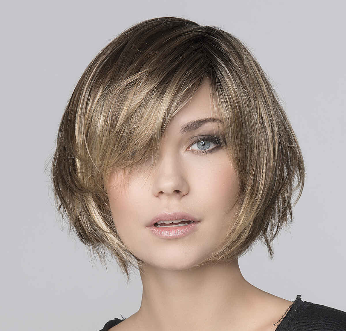 29 Short Hair Ideas with Side Bangs That Look Instantly Stylish Very Short Bob with Side Bangs and Layers