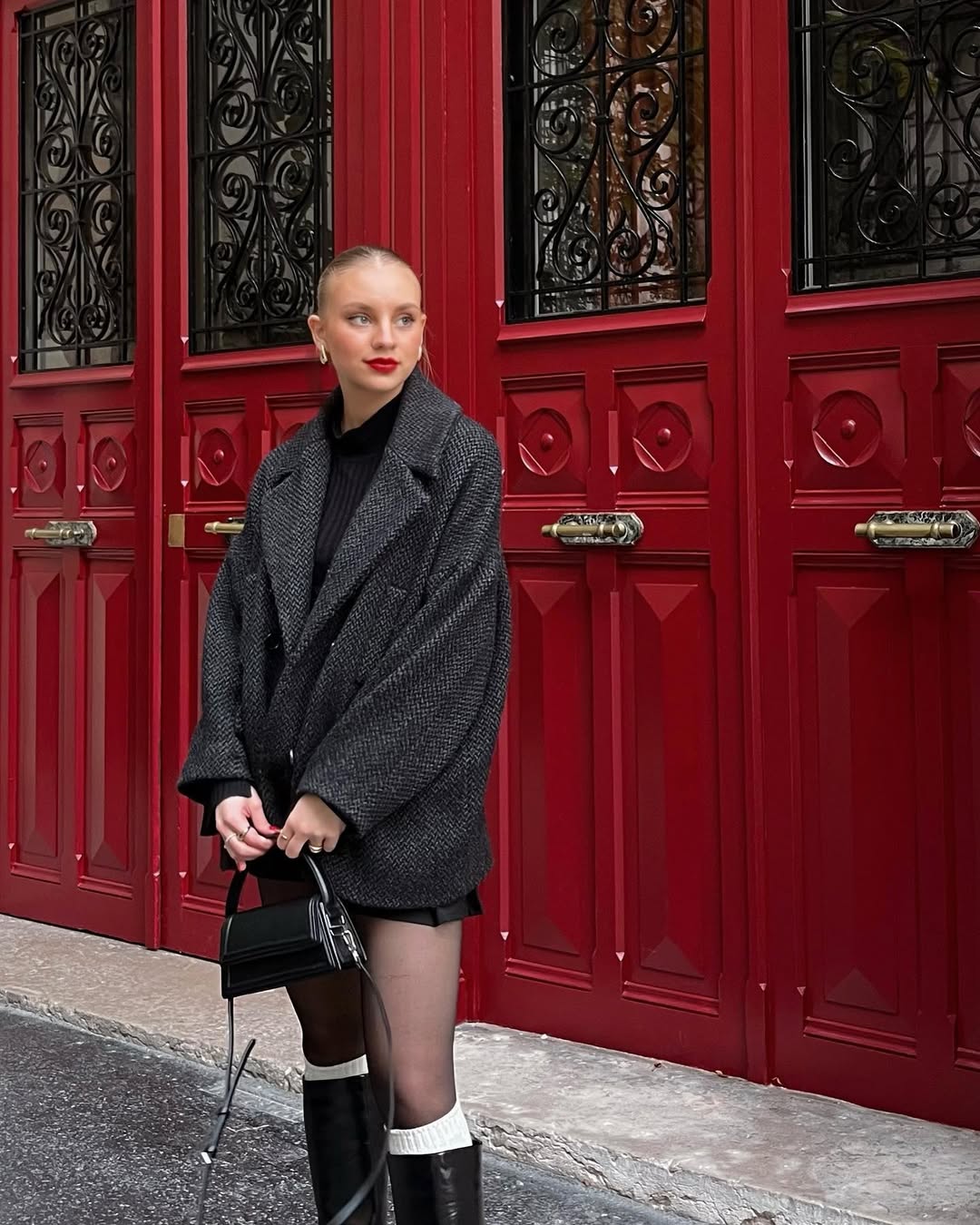 Chic Monochrome Layering Under Tweed Blazer