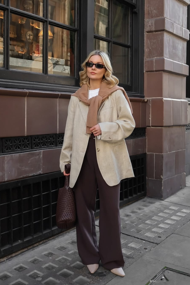 18 Fall Work Outfits That Make Monday Mornings Feel Slightly Less Offensive 18 Fall Work Outfits That Make Monday Mornings Feel Slightly Less Offensive