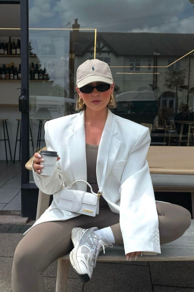 15 Trendy Sportliche Outfits That Nail the Cool-Girl Athleisure Look Every Time
