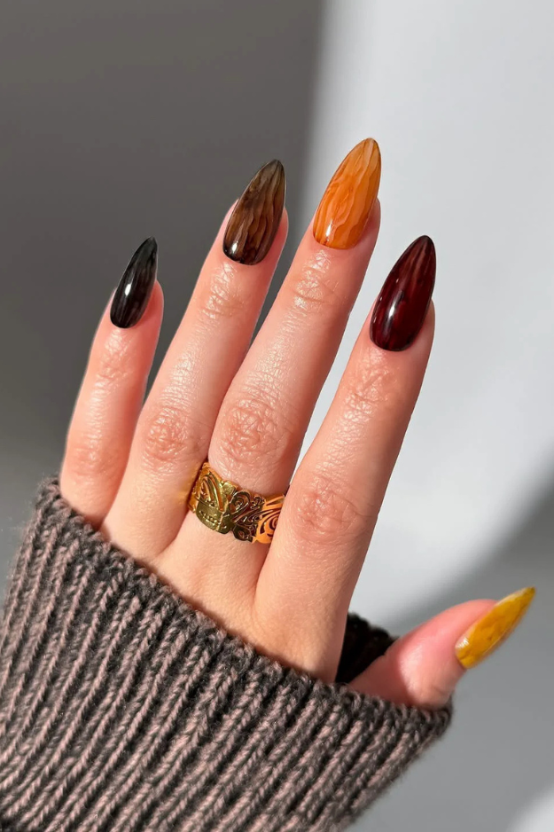 24 Cutest Fall Nail Designs That Make Sweater Weather Feel Even Better