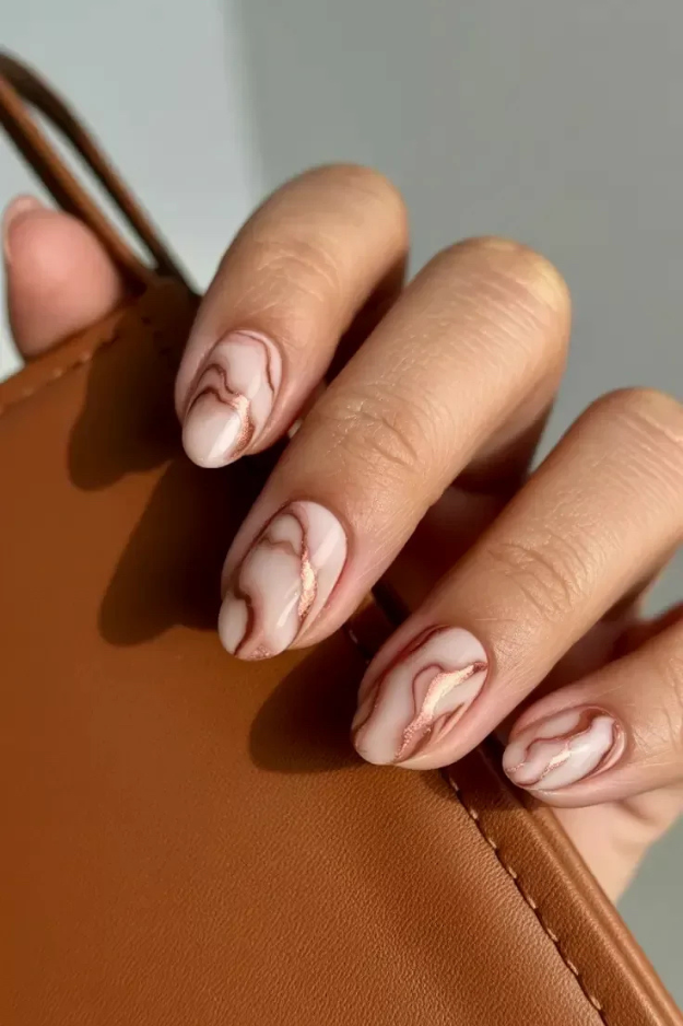 24 Cutest Fall Nail Designs That Make Sweater Weather Feel Even Better