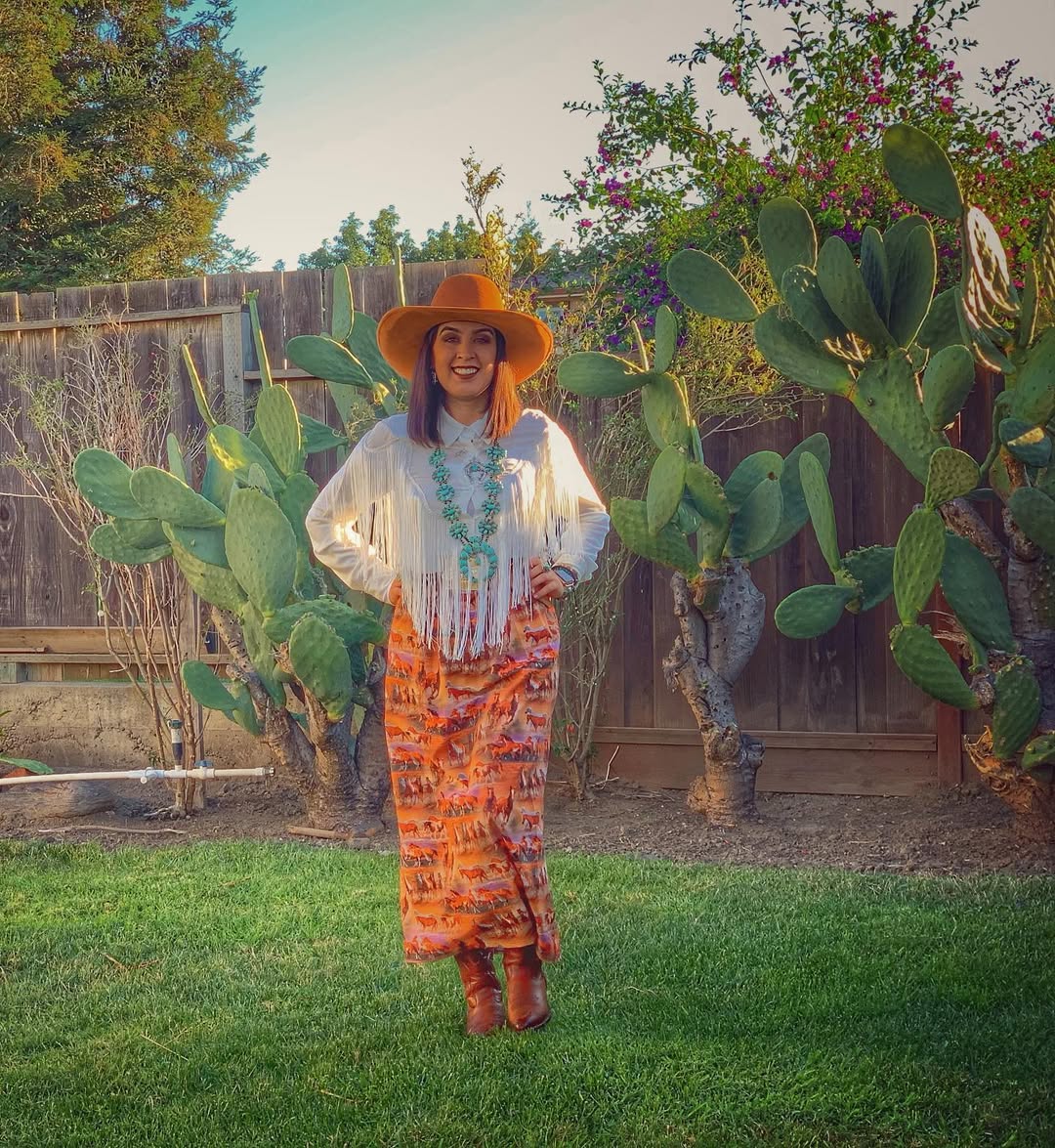 Fringed White Shirt With Horse Print Maxi Skirt And Boots