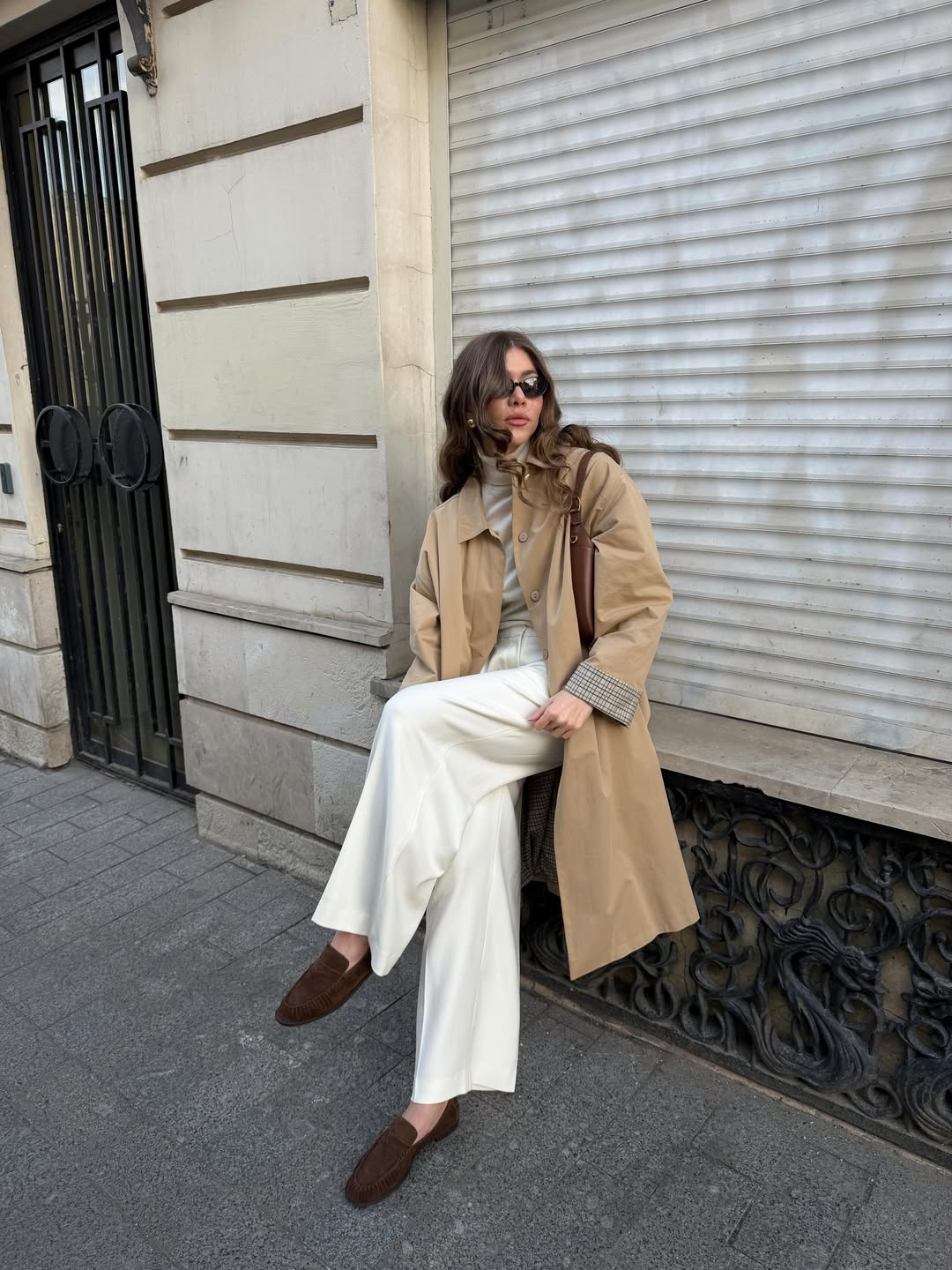 Effortless Chic Beige Trench And White Wide-Leg Pants