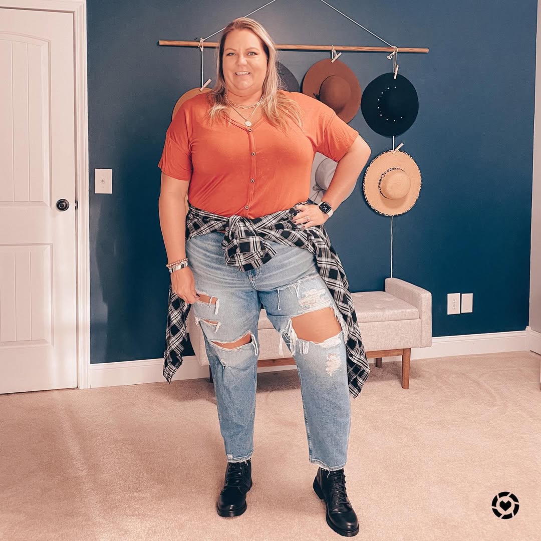 Casual Orange Button-Up With Ripped Jeans