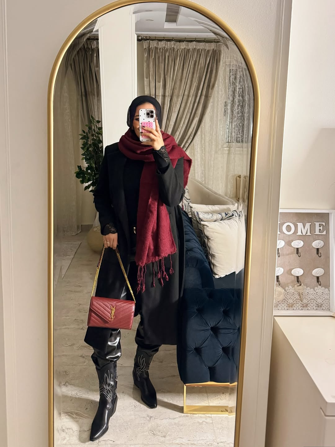 Chic Monochromatic Look With Western Boots