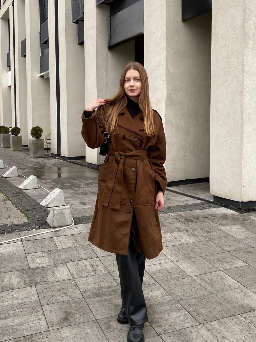 Chic Brown Trench Coat With Black Leather Pants