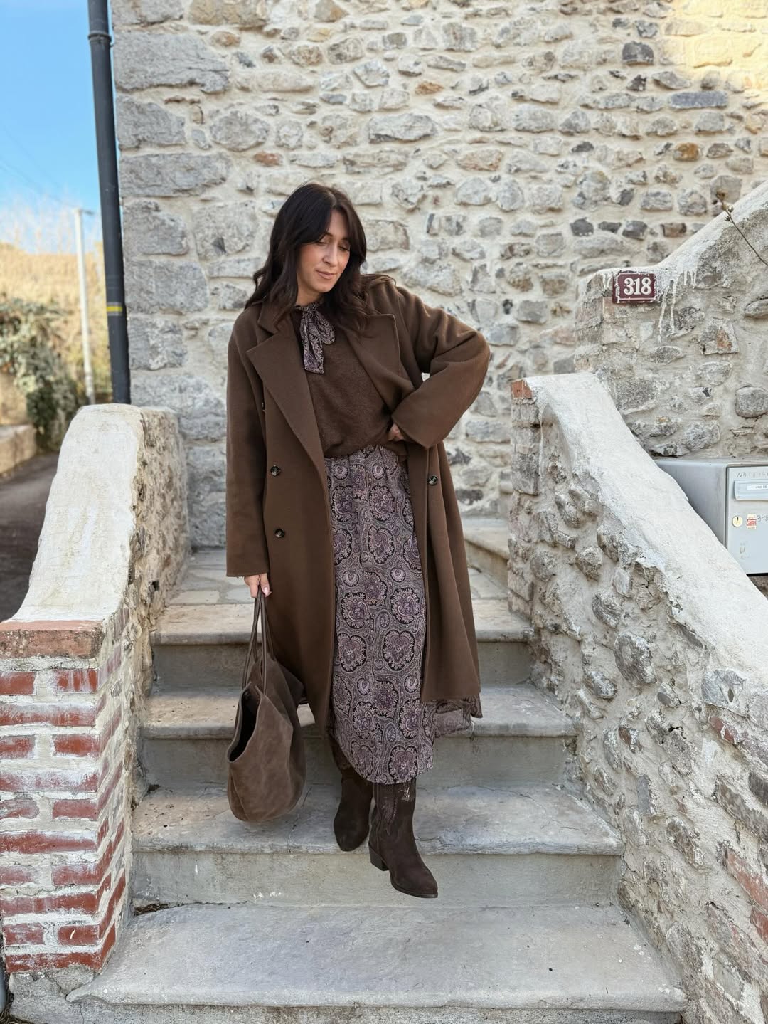 Monochrome Paisley Dress and Brown Coat Outfit