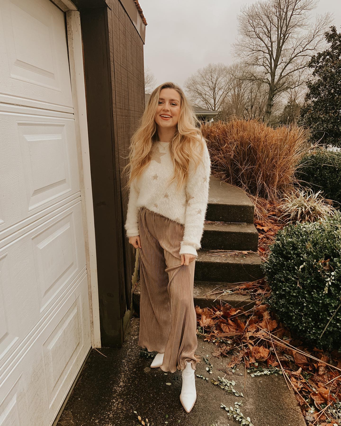 Cozy Starry Sweater With Wide Leg Pleated Pants
