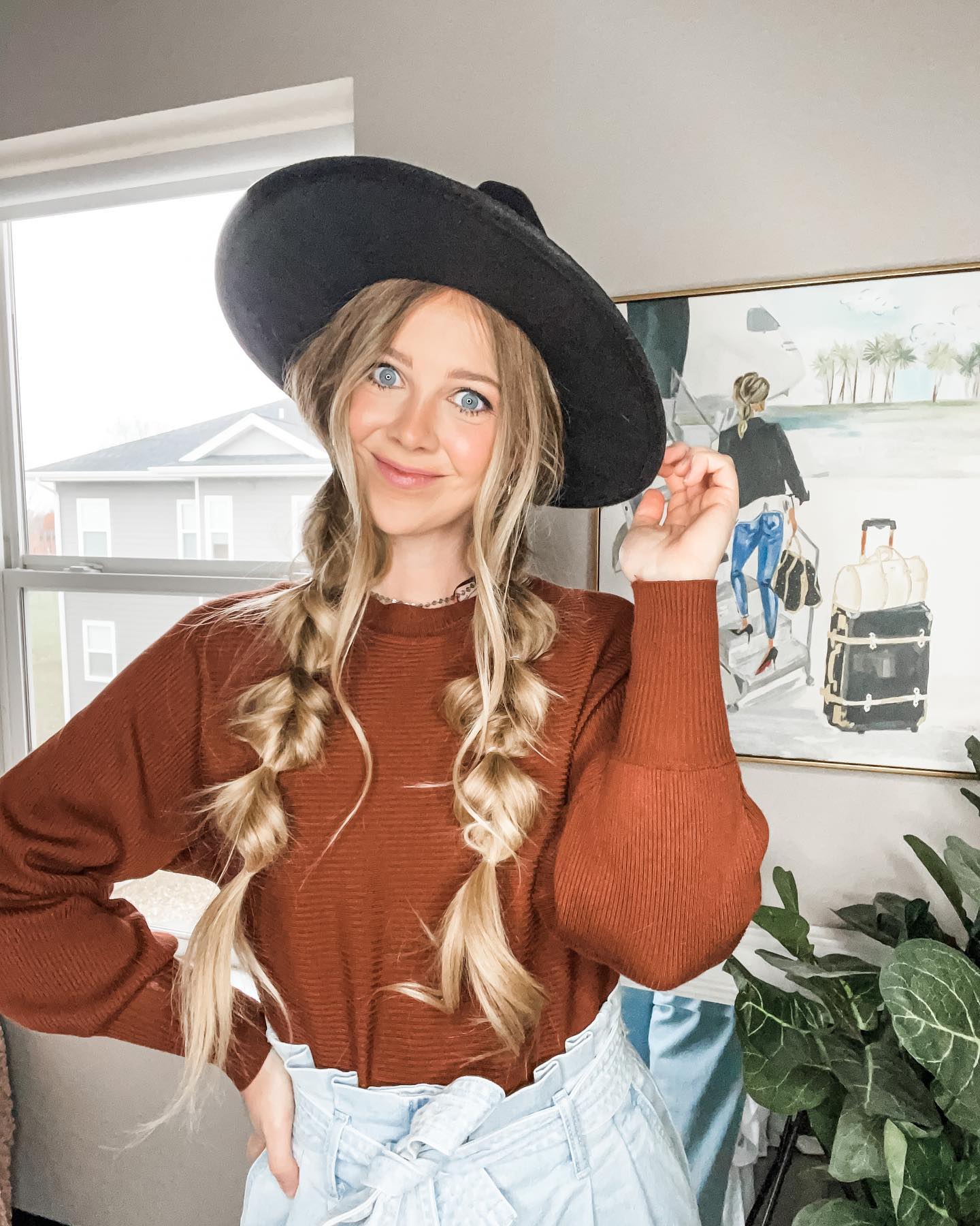 Cozy Rust Sweater With Light Wash Paperbag Jeans