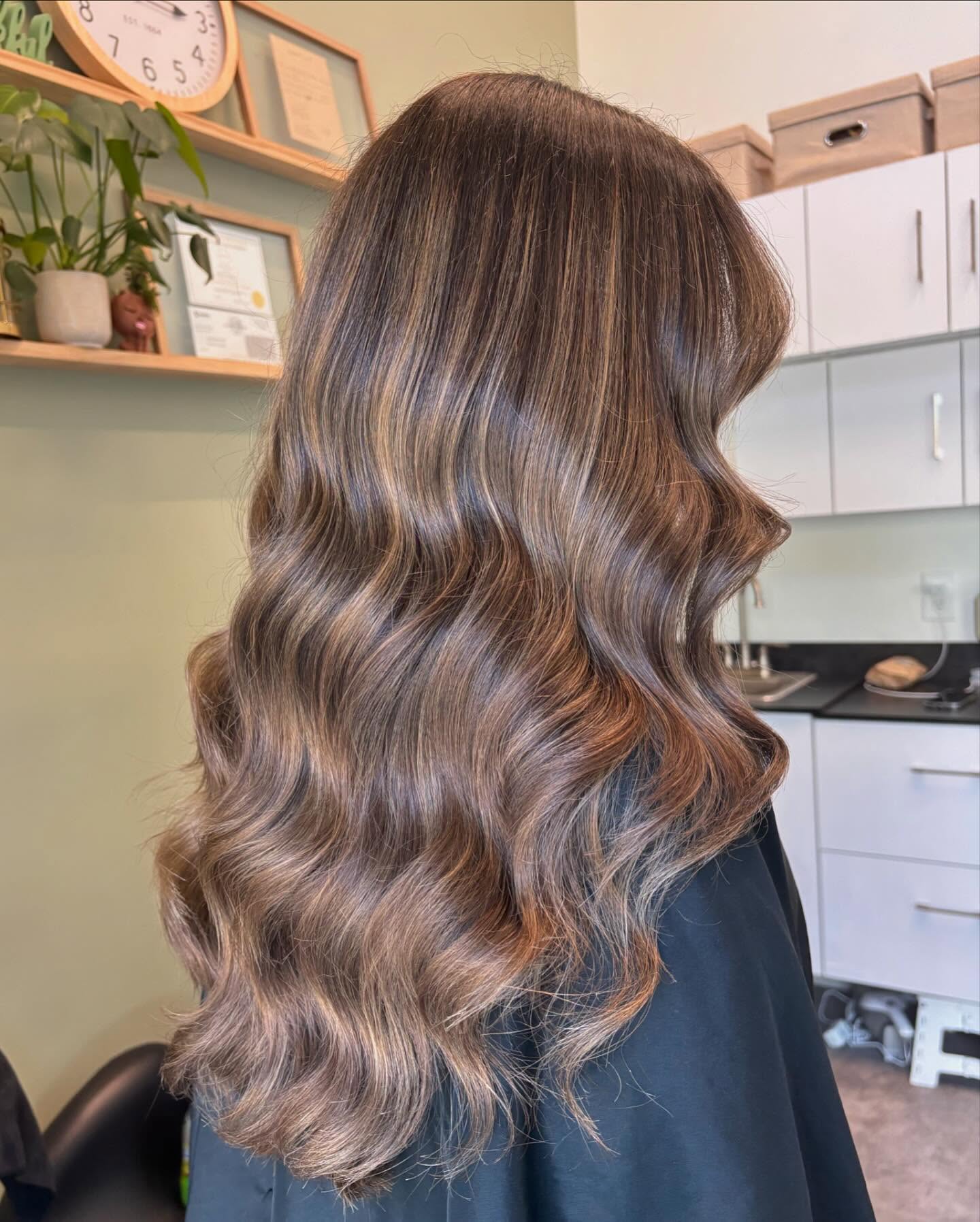 Warm Bronde Balayage With Loose Waves