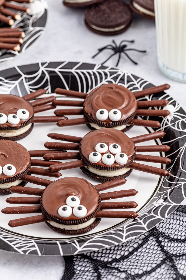 30 These Halloween Cookies Will Be the First Thing Gone at the Party