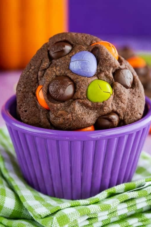 30 These Halloween Cookies Will Be the First Thing Gone at the Party