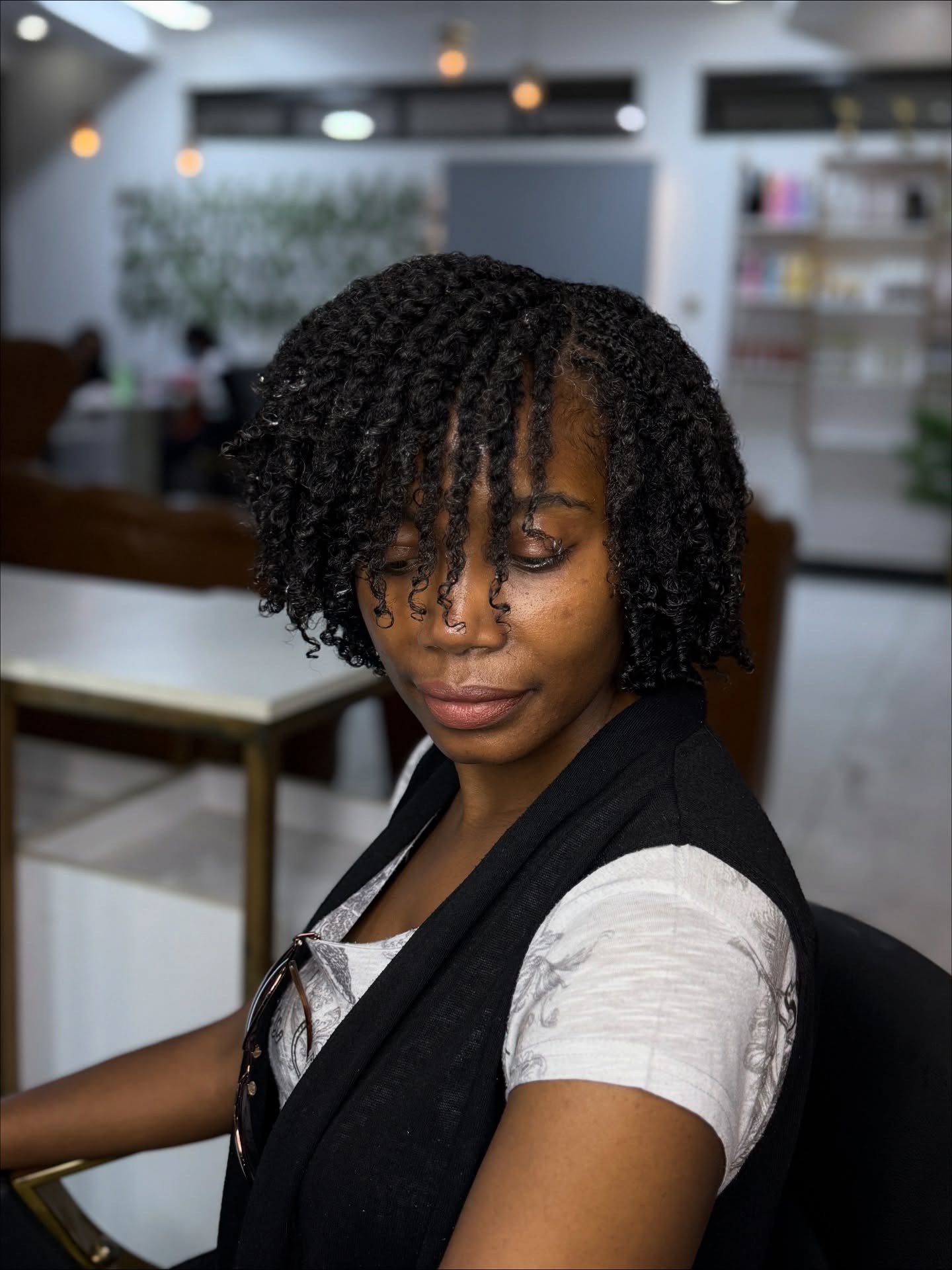 Defined 4C Coils With A Curly Fringe