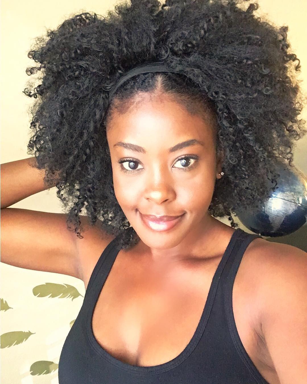 Defined 4C Coils With Subtle Headband Accent