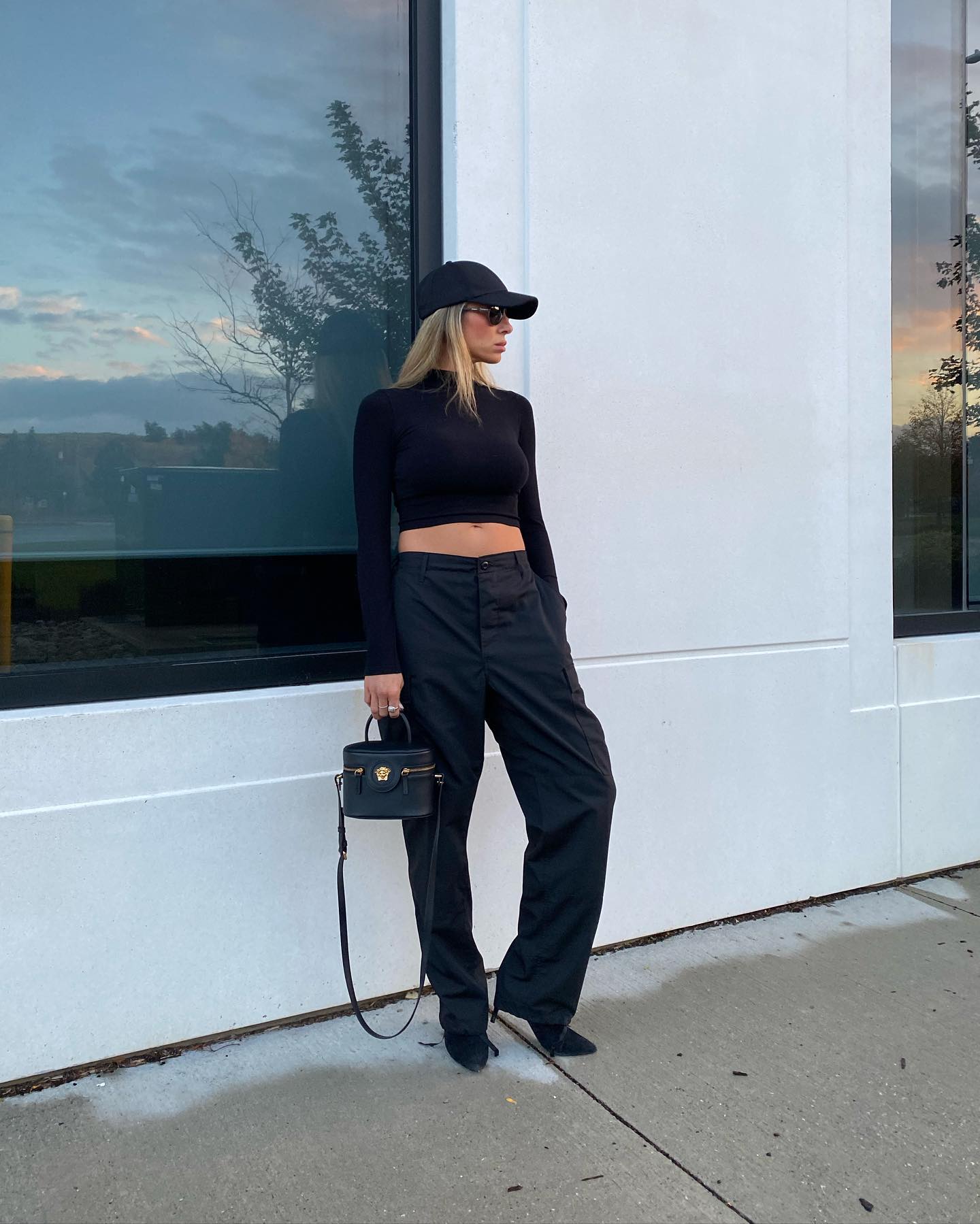 Chic Black Crop Top And Cargo Pant Duo