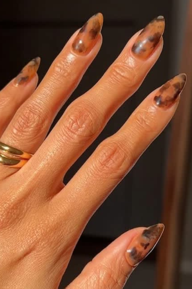 24 September Nails That Are the Perfect Goodbye to Summer and Hello to Fall 24 September Nails That Are the Perfect Goodbye to Summer and Hello to Fall