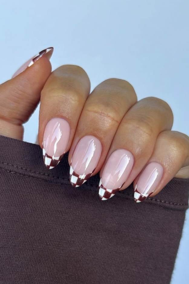22 Fall French Nails So Pretty, You’ll Skip Solid Colors This Season 22 Fall French Nails So Pretty, You’ll Skip Solid Colors This Season