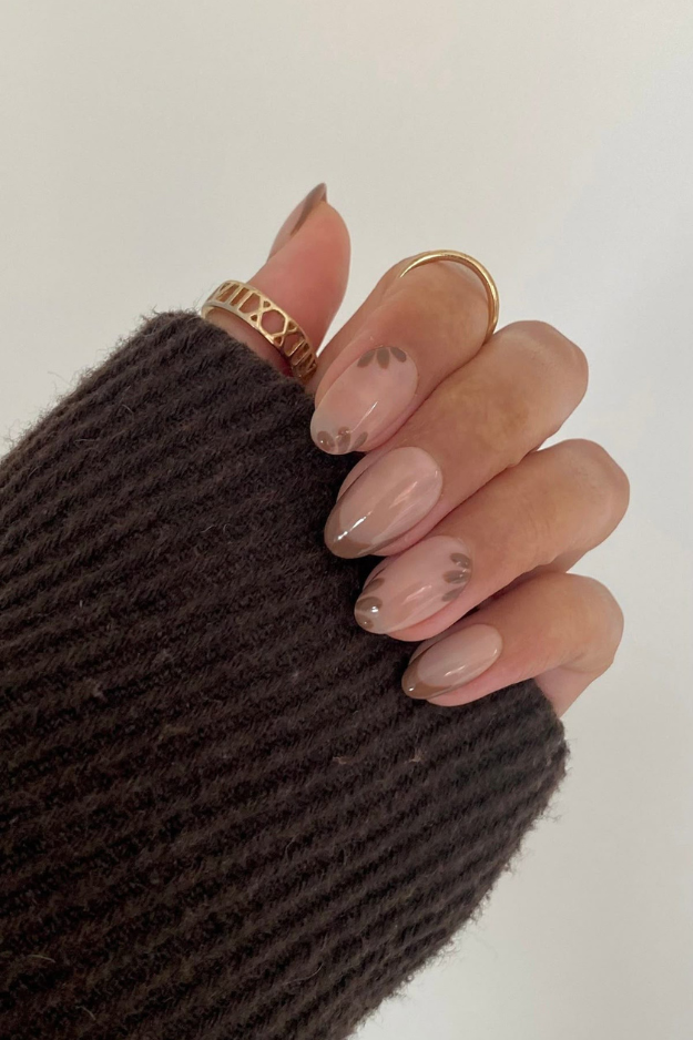 22 Fall French Nails So Pretty, You’ll Skip Solid Colors This Season 22 Fall French Nails So Pretty, You’ll Skip Solid Colors This Season